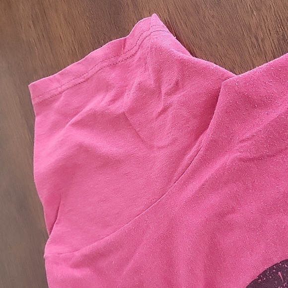 Disney Short Sleeve Tee 😍 Smile Ear to Ear! - Picture 4 of 7